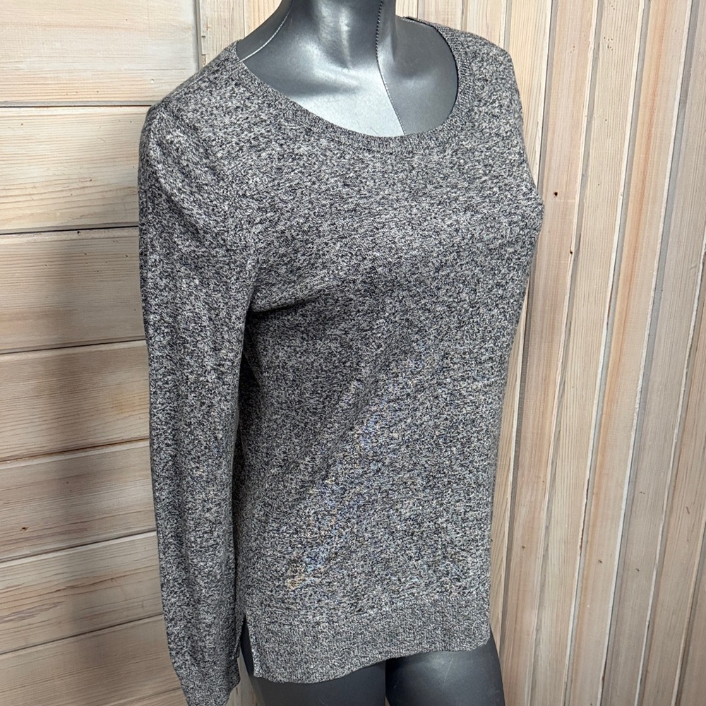 Old Navy Gray Crew Neck Sweater